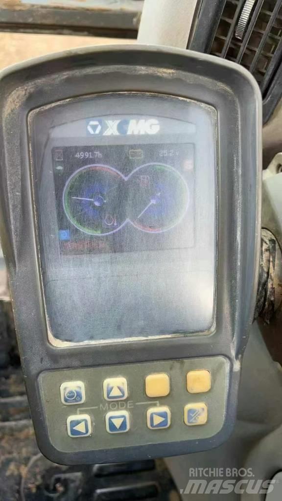 XCMG XE 215 DA 大型油圧ショベル12t以上（パワーショベル・ユンボ）