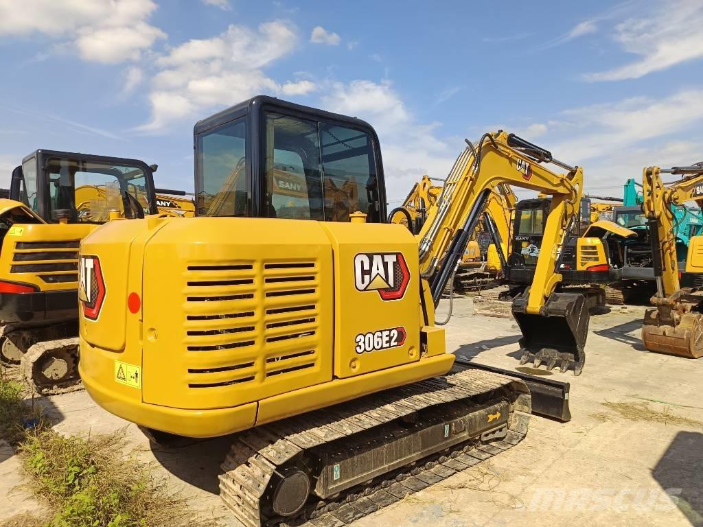 CAT 306 E2 大型油圧ショベル12t以上（パワーショベル・ユンボ）