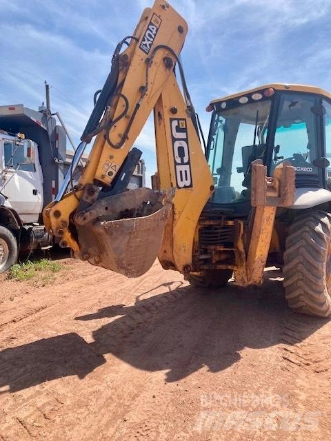 JCB 4 CX バックホーローダー
