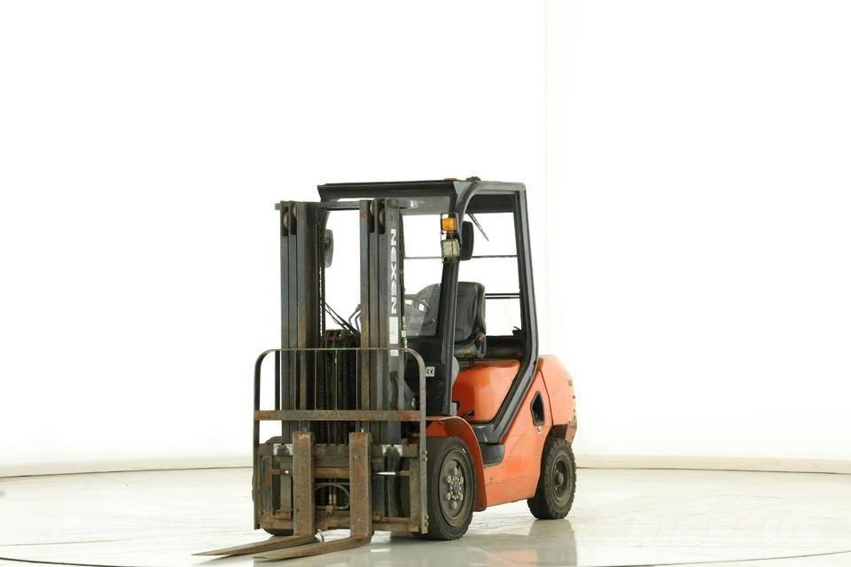 Nexen FDE-30 ディーゼル・軽油