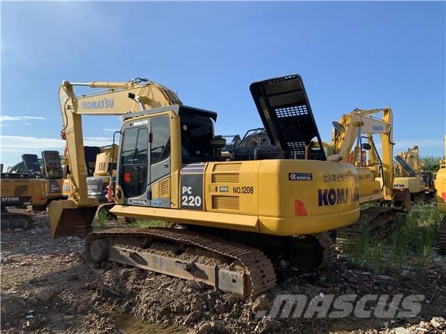 Komatsu PC 220-8 大型油圧ショベル12t以上（パワーショベル・ユンボ）