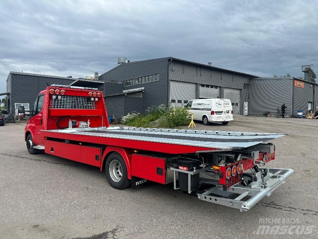 Iveco Daily 70C18 レッカー車