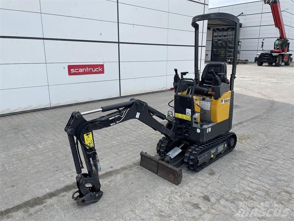 Bobcat E10 ホイール式油圧ショベル（パワーショベル・ユンボ・バックホー）