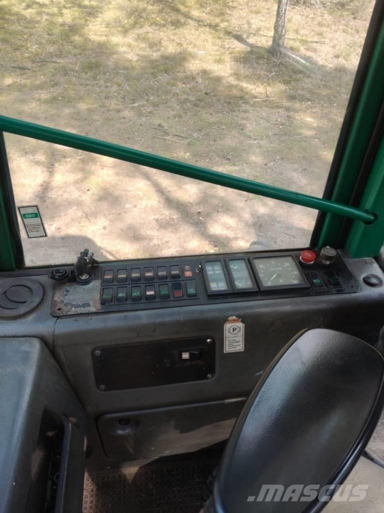 Timberjack 1010D フォワーダー