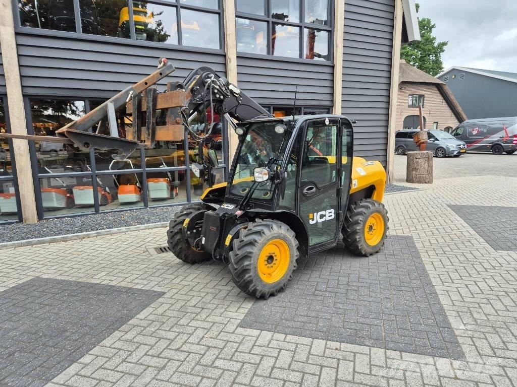 JCB 516-40 テレスコーピックハンドラー