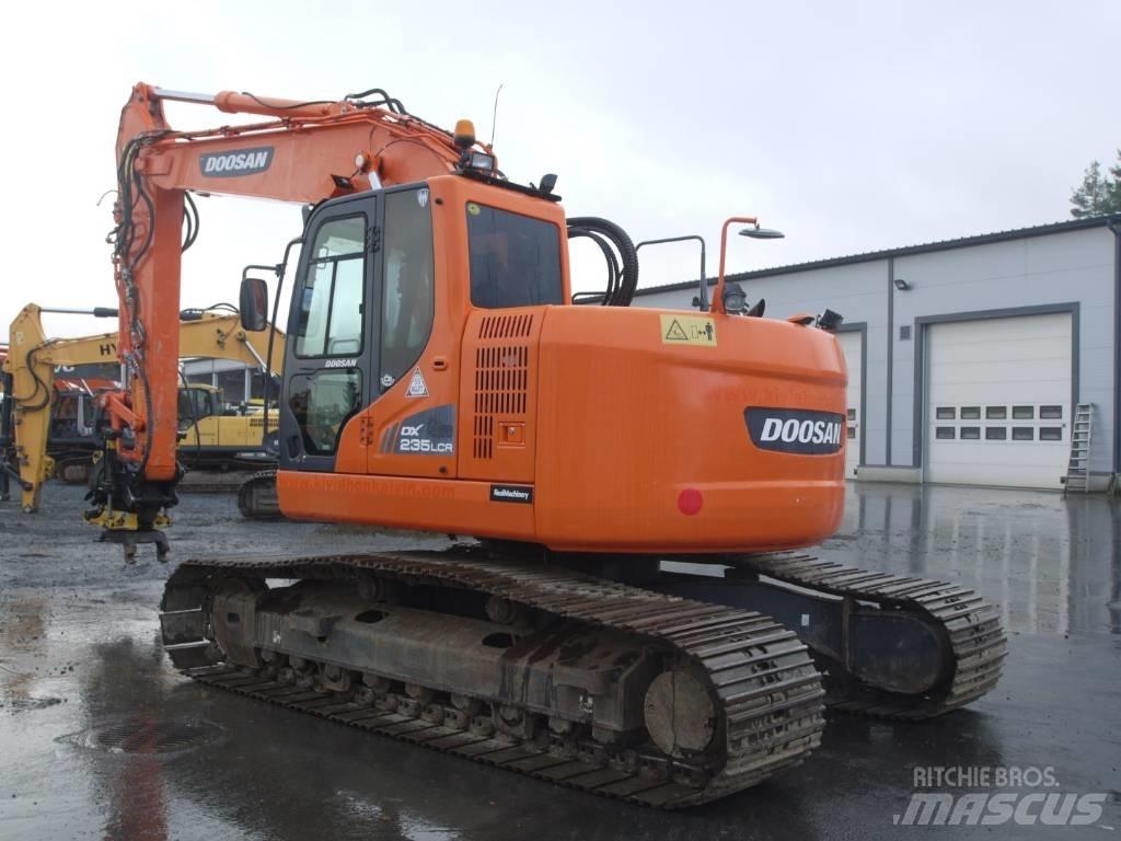 Doosan DX 235 LCR 大型油圧ショベル12t以上（パワーショベル・ユンボ）
