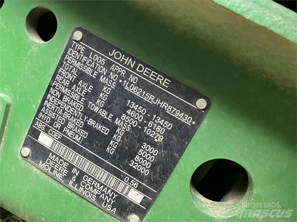 John Deere 6215R トラクター