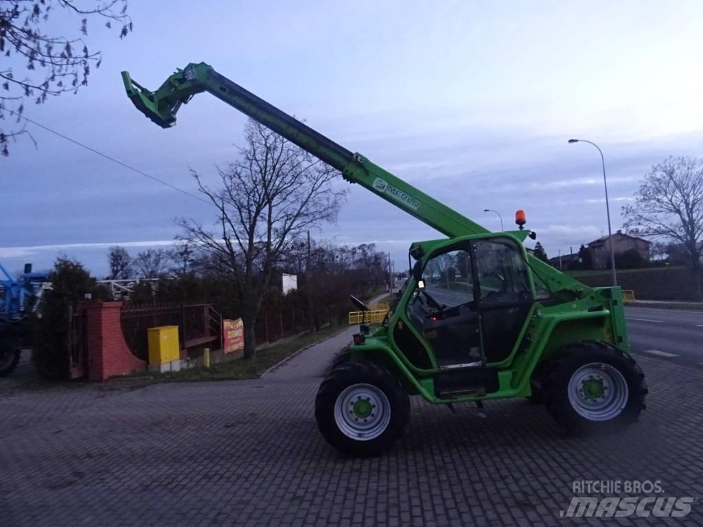 Merlo P 40.7 テレスコーピックハンドラー