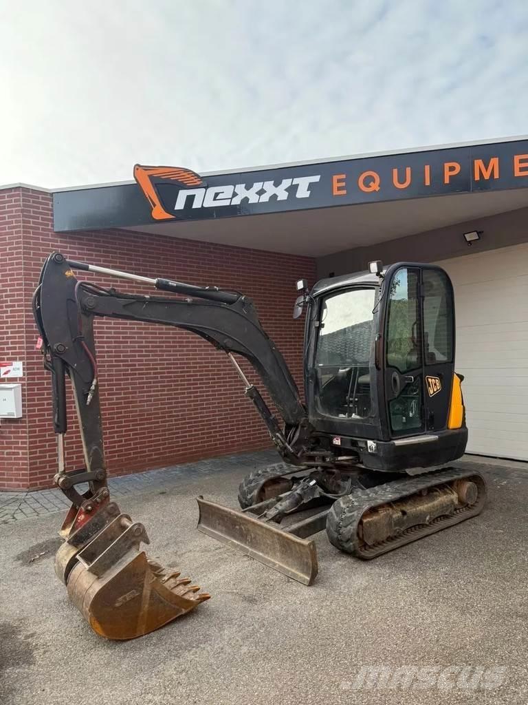 JCB 8026 CTS ミニ油圧ショベル 7t以下（ミニユンボ・ミニディガー）
