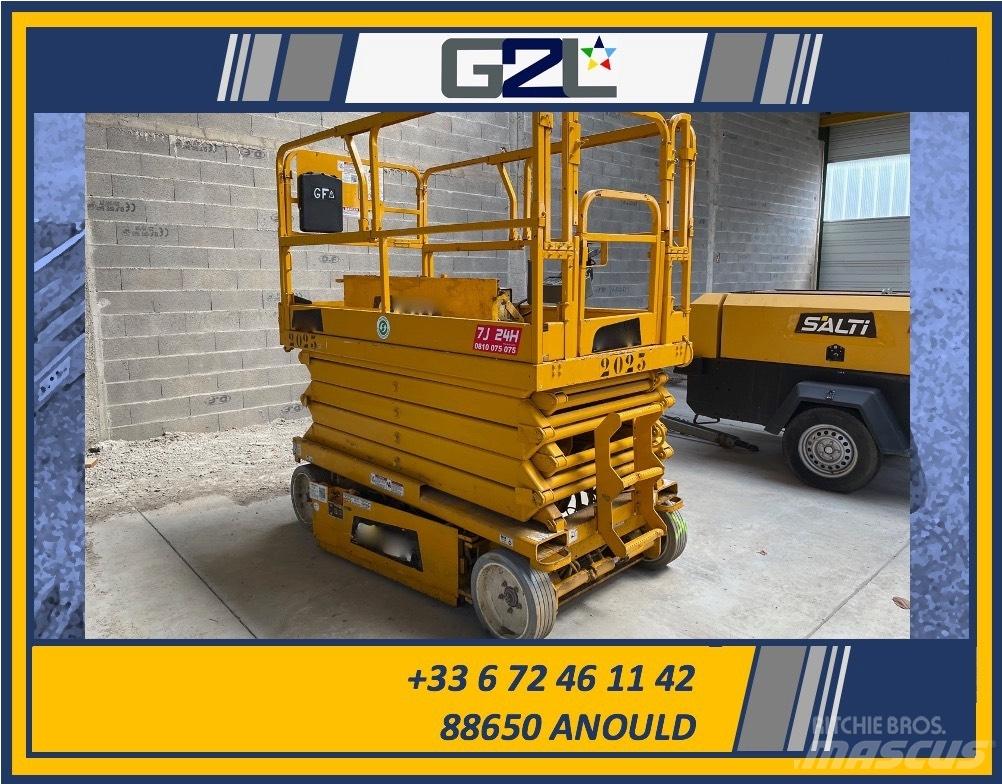 JLG 3246 ** A REPARER** シザースリフト