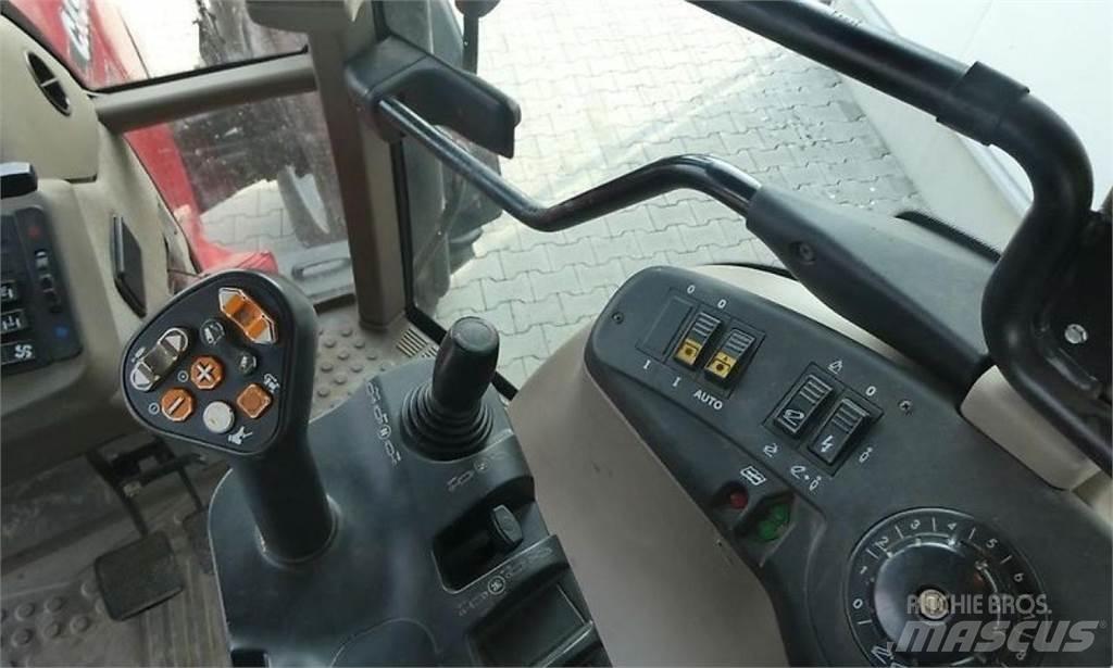 Case IH CVX 175 トラクター