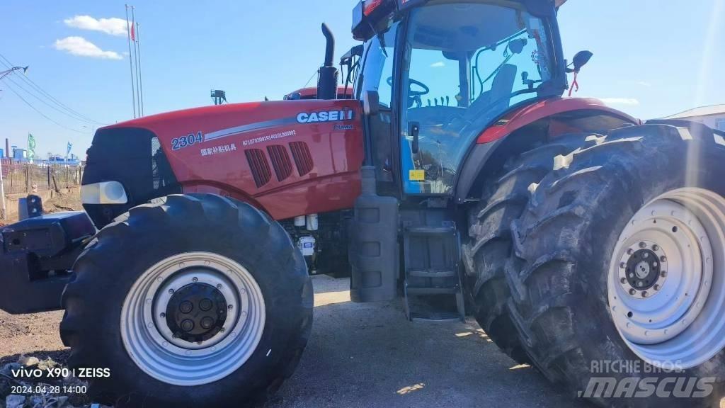 Case IH PUMA 2304 トラクター