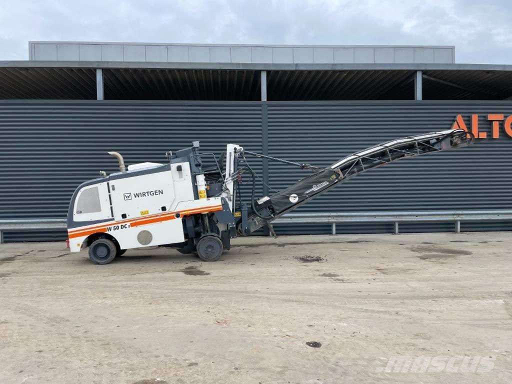 Wirtgen W 50 DCI アスファルトコールドミリングマシーン