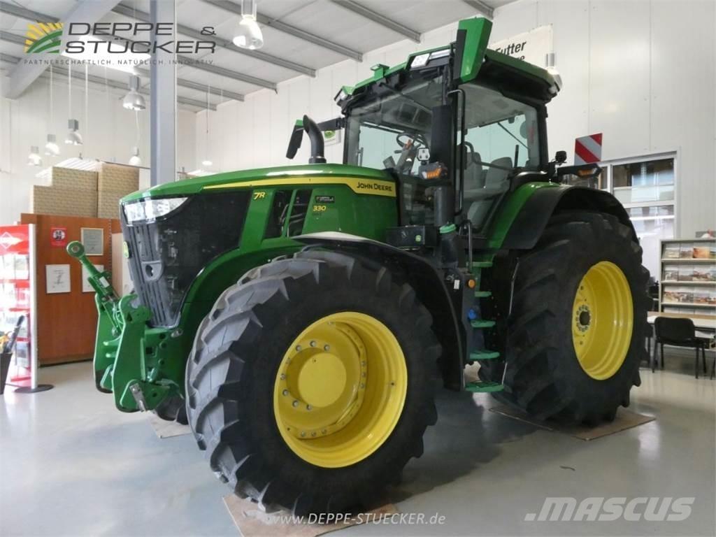 John Deere 7R 330 トラクター