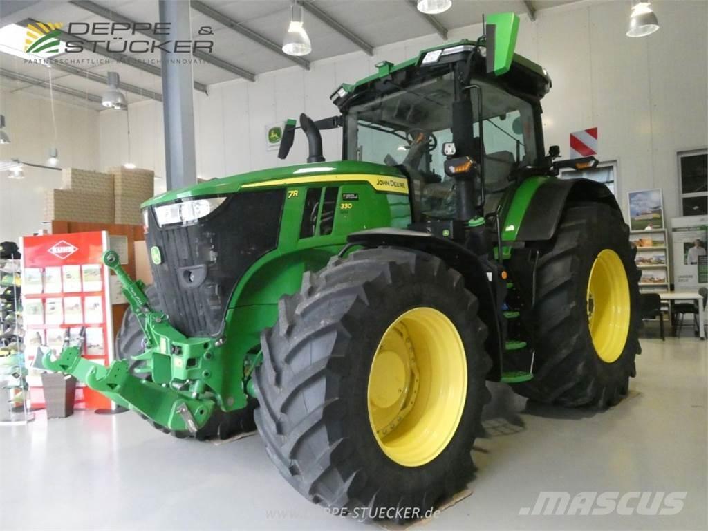 John Deere 7R 330 トラクター