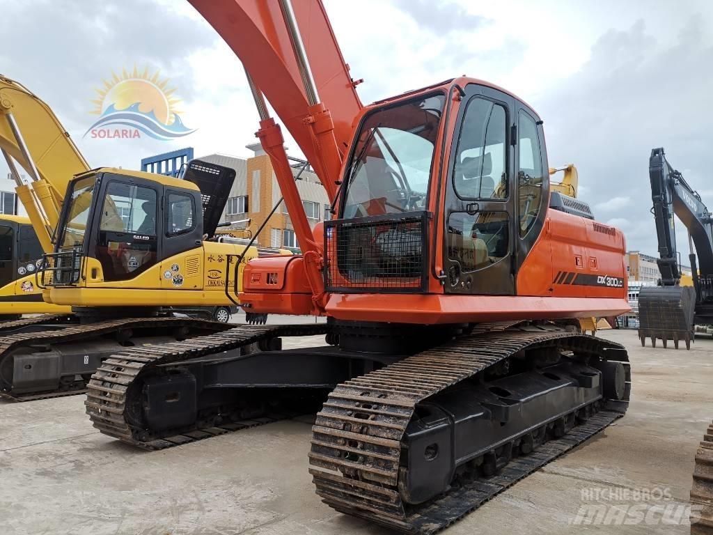 Doosan DX 300LC-9C 大型油圧ショベル12t以上（パワーショベル・ユンボ）