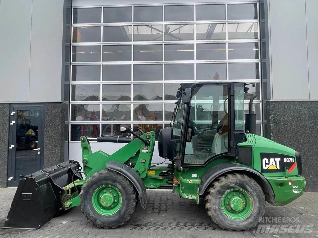 CAT 907H ホイールローダー・タイヤショベル