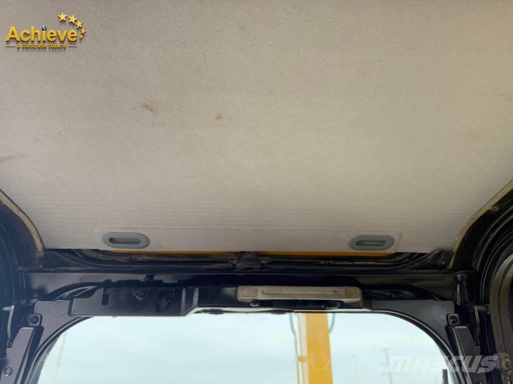 CAT 320 D 大型油圧ショベル12t以上（パワーショベル・ユンボ）