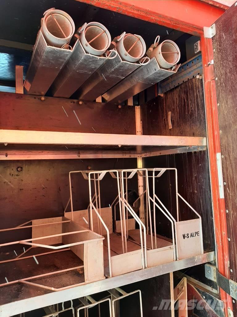 Scania LB 86 消防車