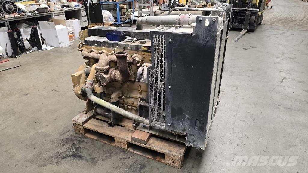 CAT C 6.6 エンジン