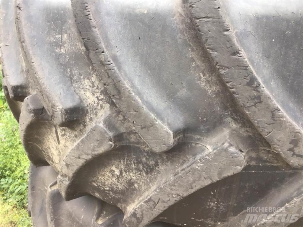 Mitas 680/80R42 タイヤ、ホイル、リム