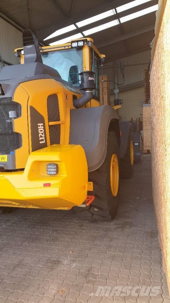 Volvo L 120 H ホイールローダー・タイヤショベル