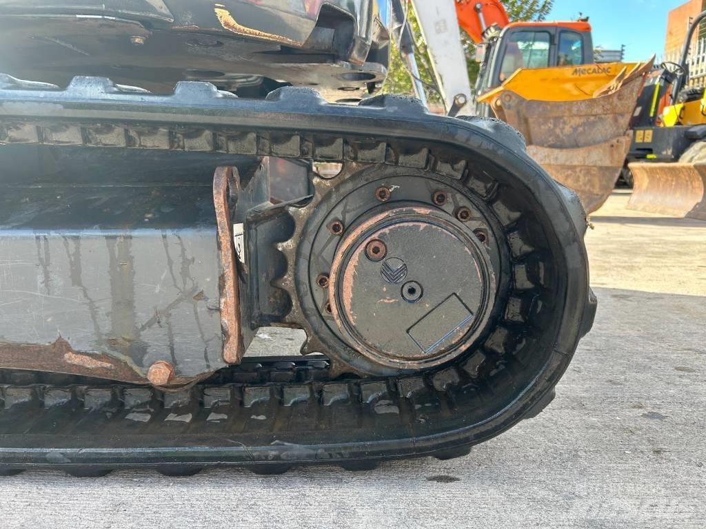 Doosan DX 27 Z ミニ油圧ショベル 7t以下（ミニユンボ・ミニディガー）