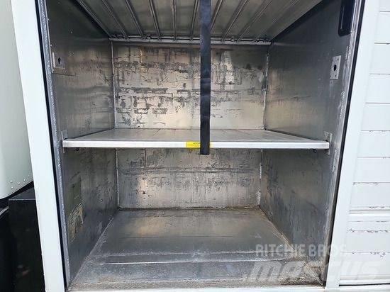 Kenworth T280 飲料運送車両