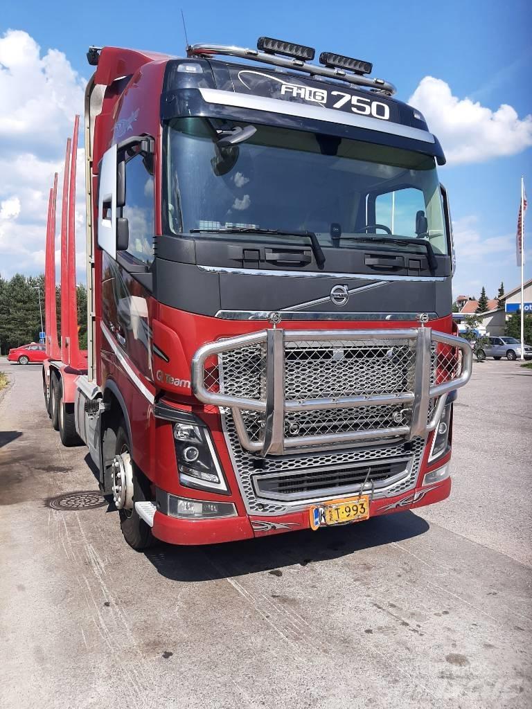 Volvo FH 16 木材トラック