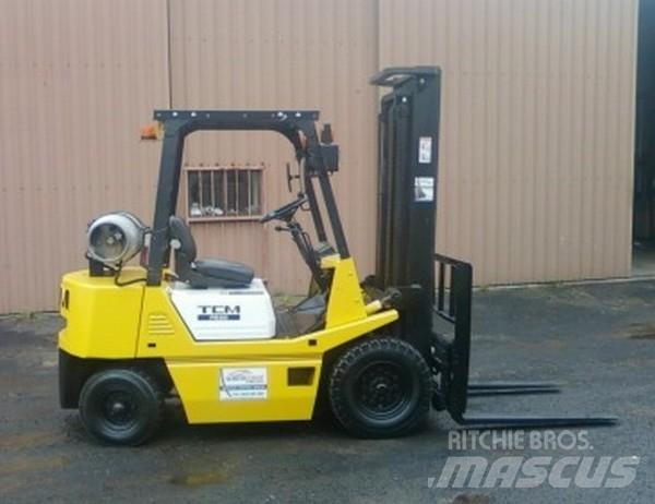 TCM 2.0 Tonne LPGフォークリフト