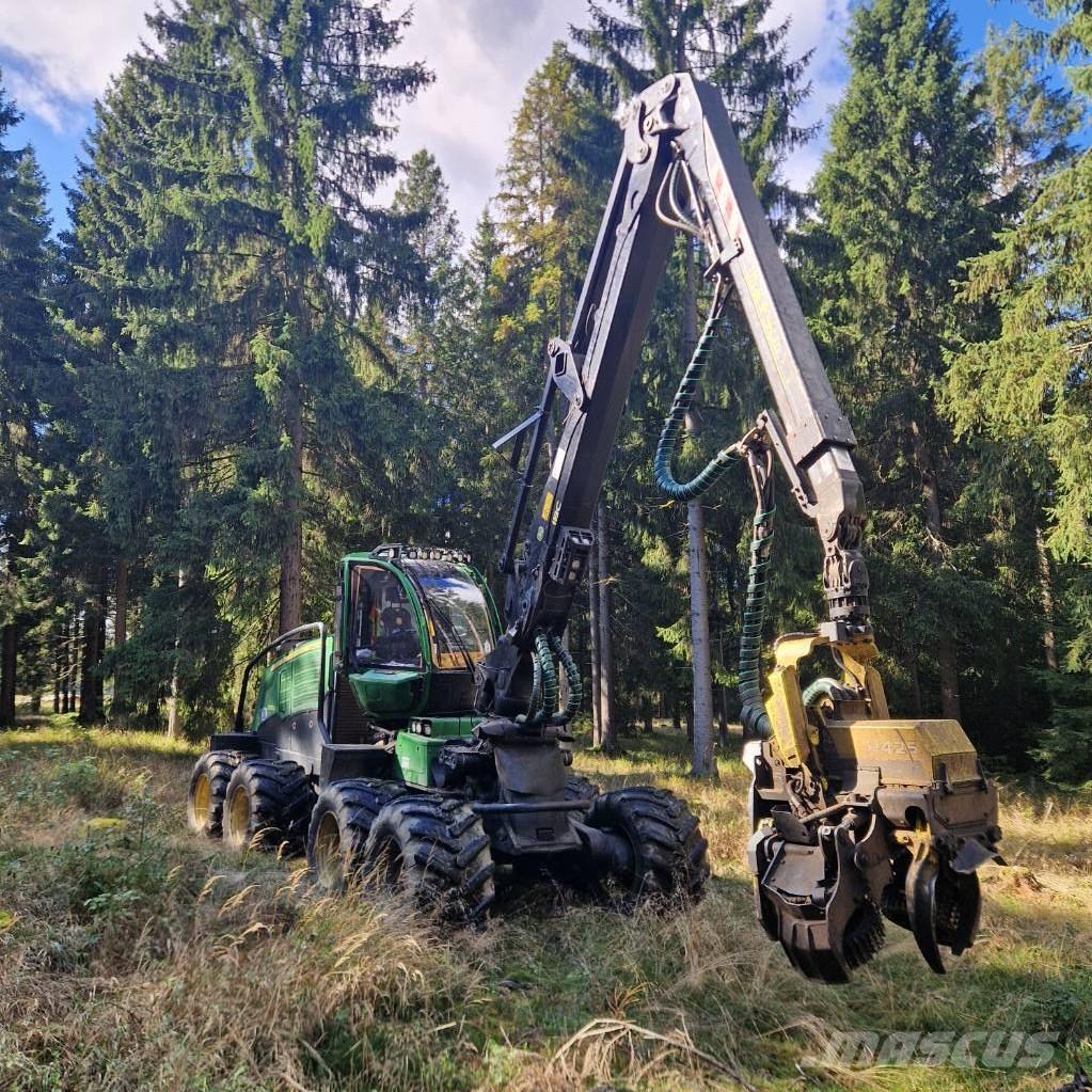 John Deere 1270 G ハーベスター
