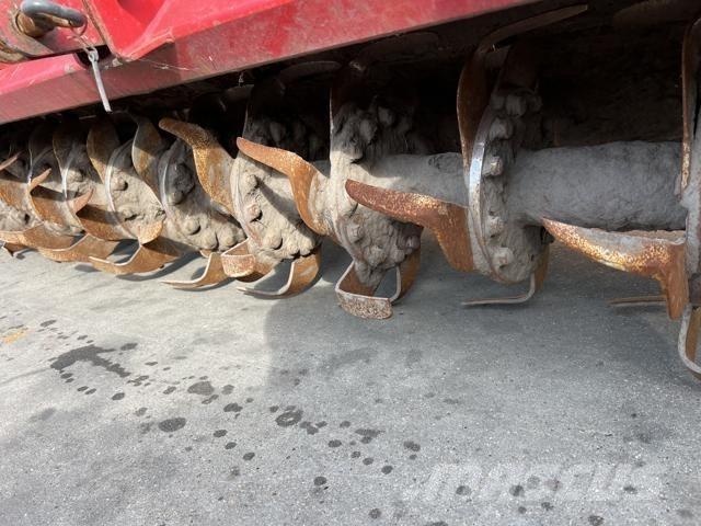 Tulip RTC 280-40 パワーハローとロータリーハロー