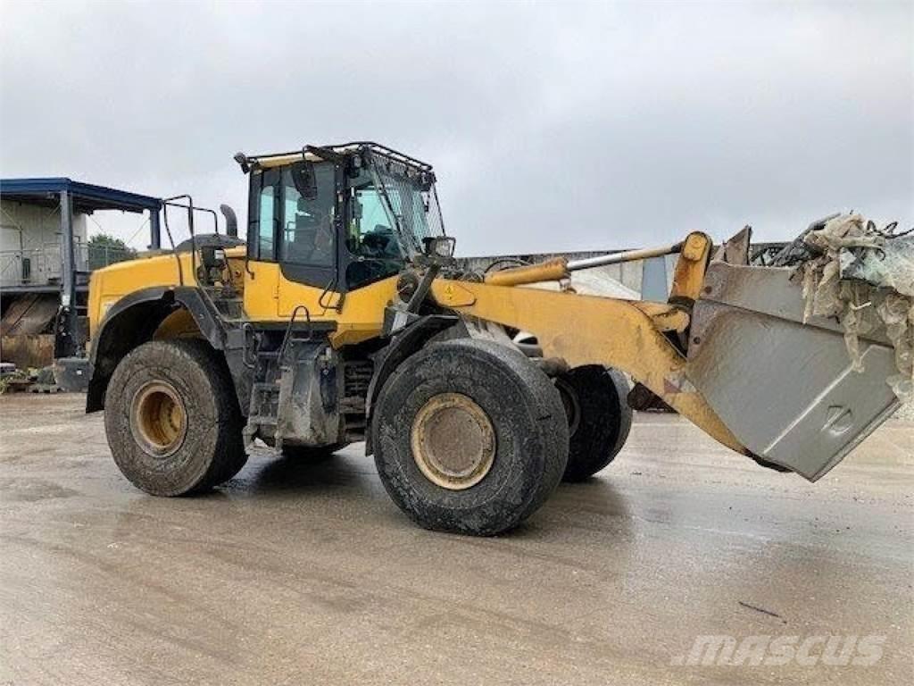 Komatsu WA 380--8E0 ホイールローダー・タイヤショベル