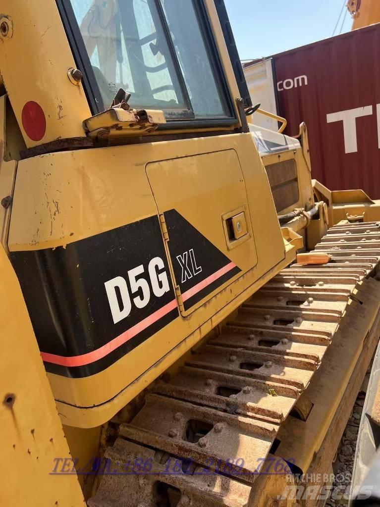 CAT D5G ブルドーザー