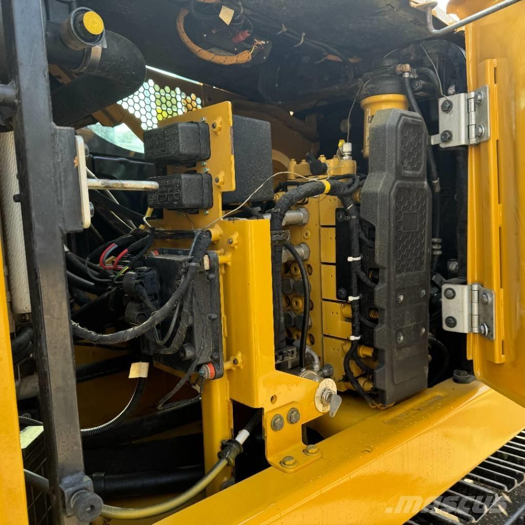 CAT 310 大型油圧ショベル12t以上（パワーショベル・ユンボ）