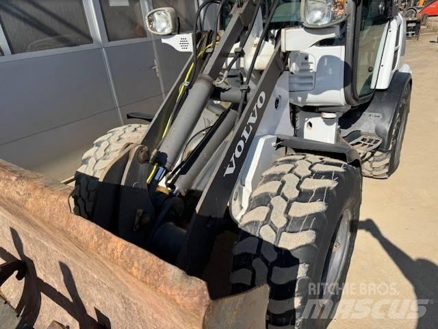 Volvo L 25 F ホイールローダー・タイヤショベル