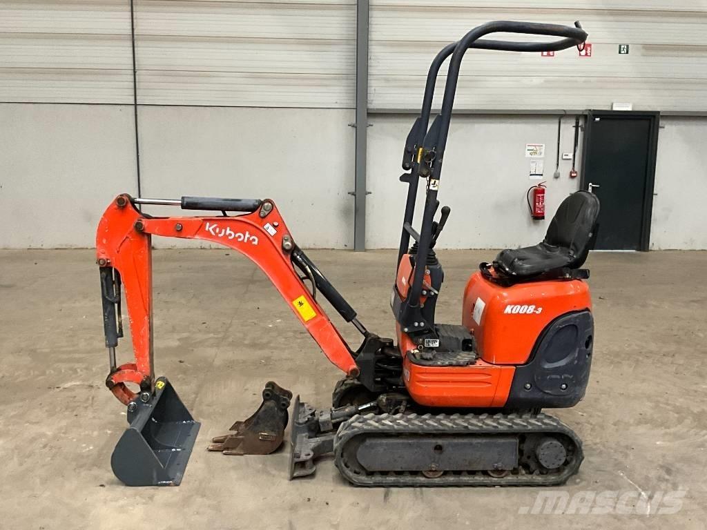 Kubota K 008-3 ミニ油圧ショベル 7t以下（ミニユンボ・ミニディガー）
