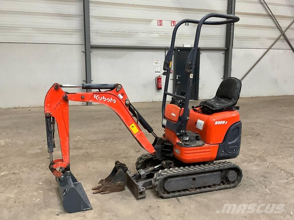 Kubota K 008-3 ミニ油圧ショベル 7t以下（ミニユンボ・ミニディガー）