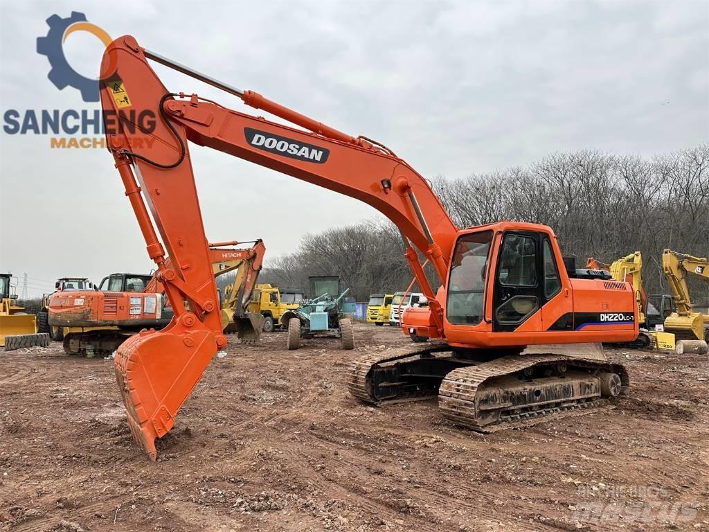Doosan DH 220 大型油圧ショベル12t以上（パワーショベル・ユンボ）
