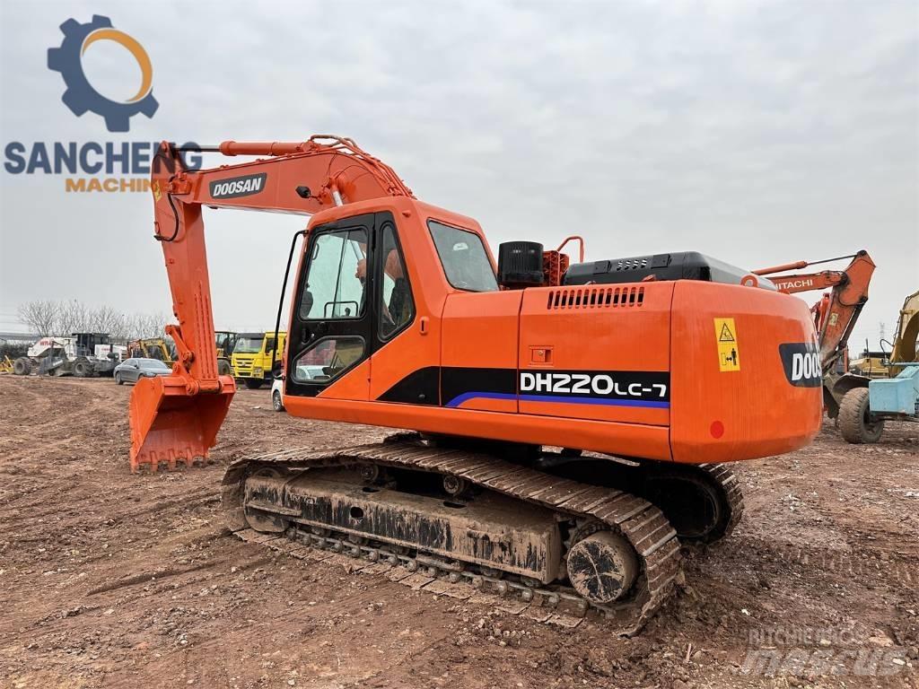 Doosan DH 220 大型油圧ショベル12t以上（パワーショベル・ユンボ）