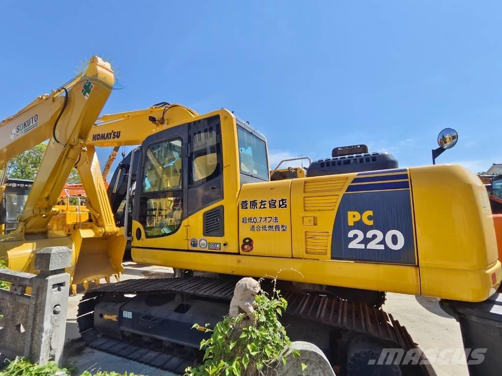 Komatsu PC 220-8 大型油圧ショベル12t以上（パワーショベル・ユンボ）