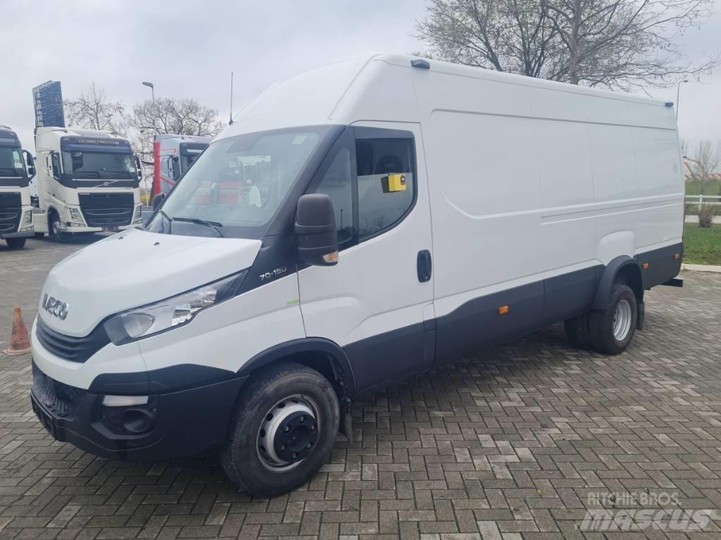 Iveco 70C 18 / EU brif パネルバン