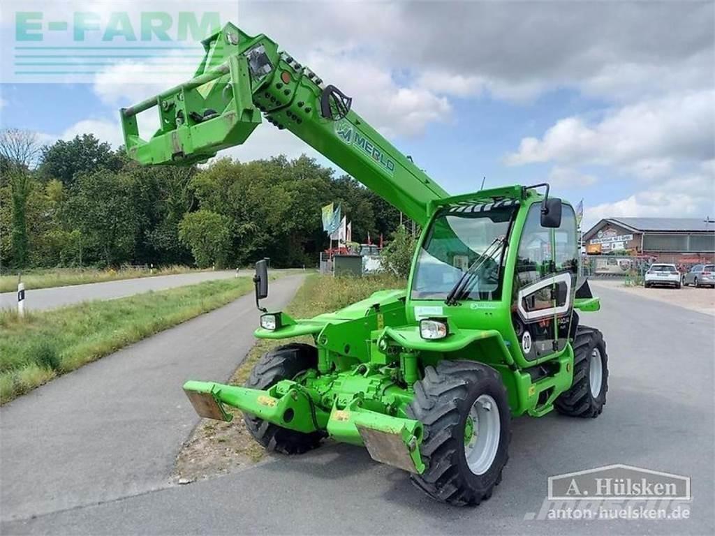 Merlo p40.14 plus 農業用テレハンドラー