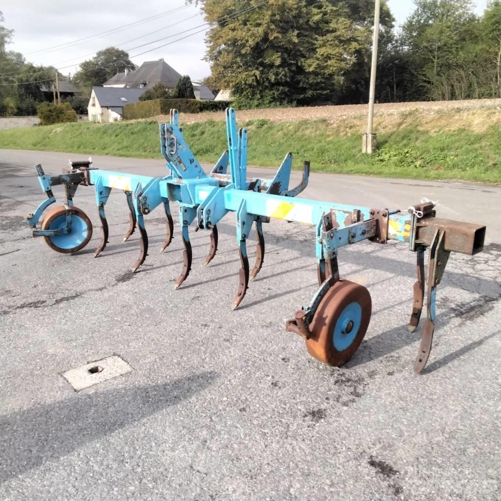 Lemken TOPAS カルチベーター