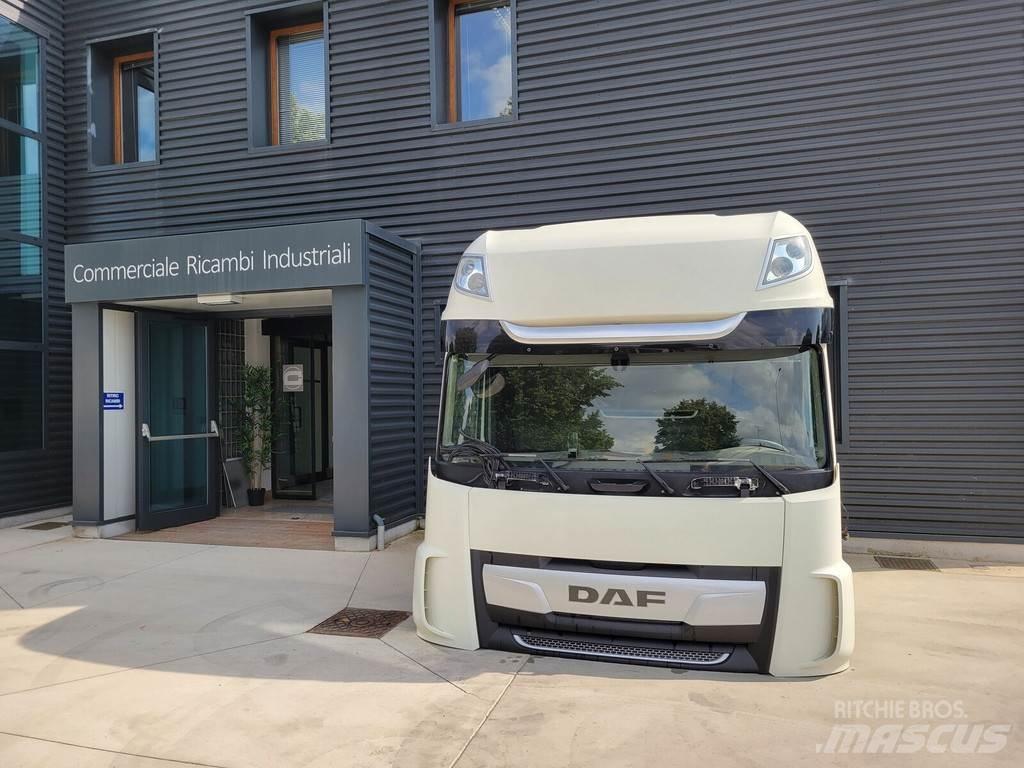 DAF XF 106 - XF106 キャビン及び内装