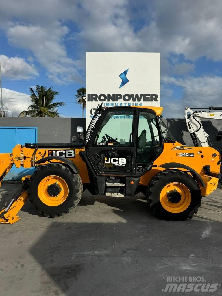 JCB 540-140 HiViz テレスコーピックハンドラー