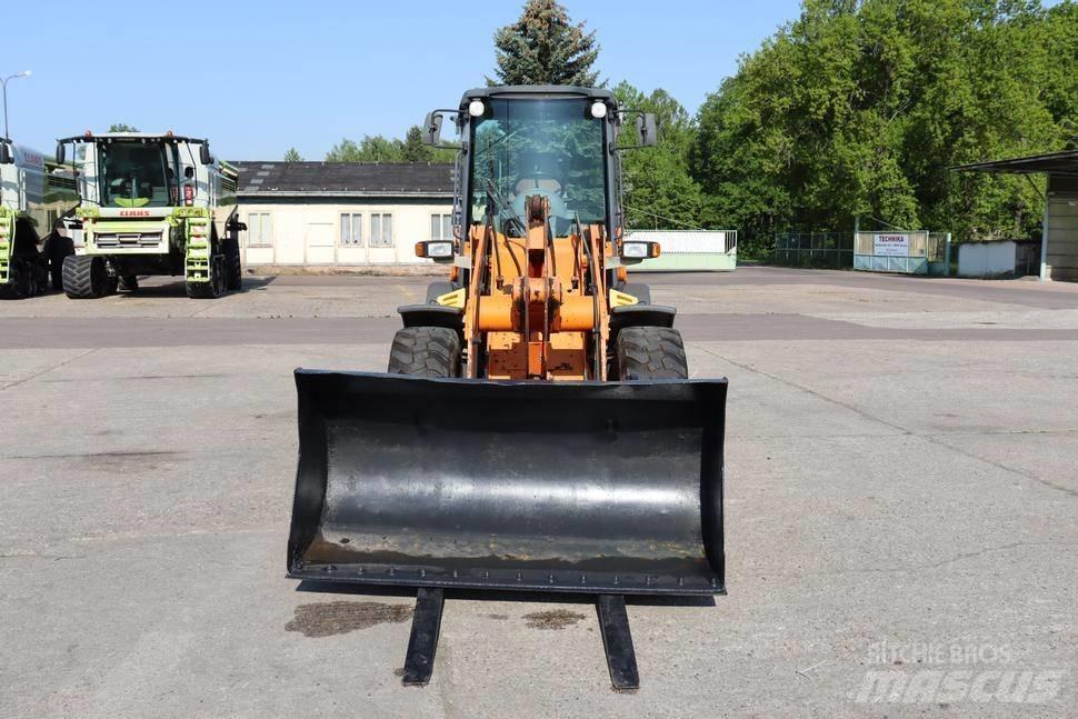 Terex SKL 834 ミニローダー