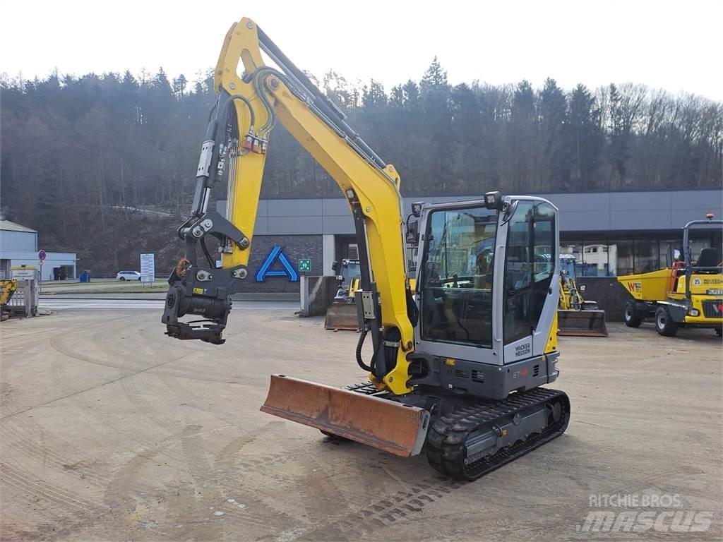 Wacker Neuson ET42 大型油圧ショベル12t以上（パワーショベル・ユンボ）