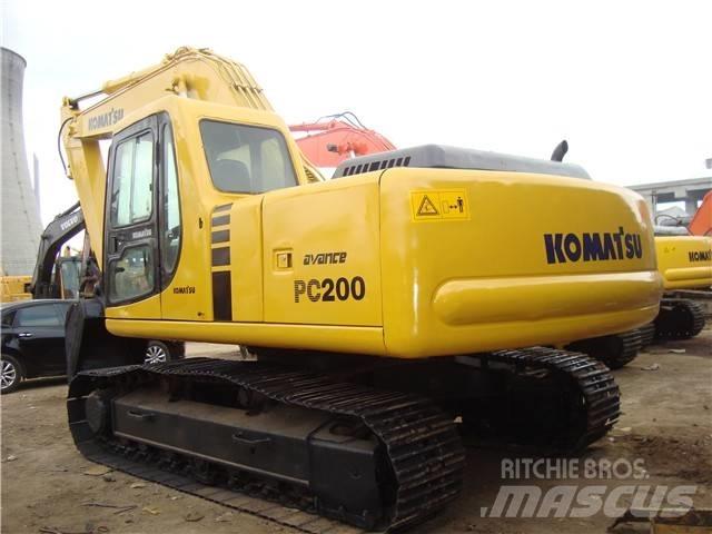 Komatsu PC 200 大型油圧ショベル12t以上（パワーショベル・ユンボ）