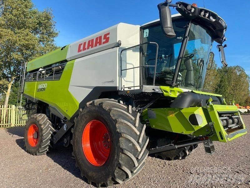 CLAAS LEXION 8600 コンバイン
